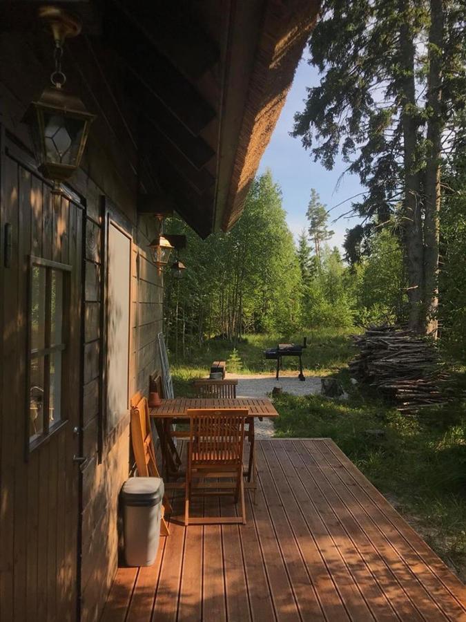 Tahkuna Forest House Korgessaare Bagian luar foto